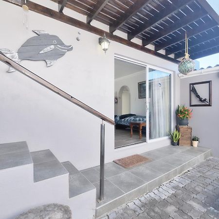 شقة Redsky Self Catering أقولاس المظهر الخارجي الصورة